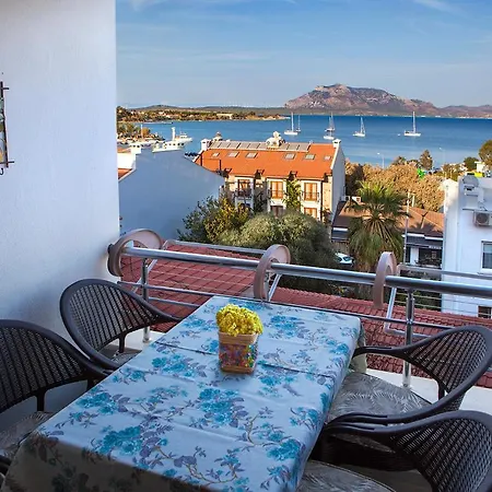 Daire 2 Bedroom In Town Center With Sea View