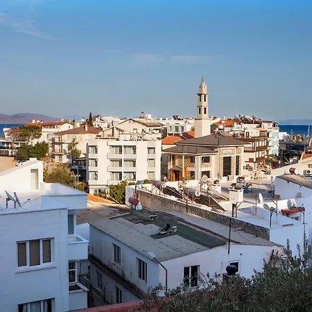 Daire 2 Bedroom In Town Center With Sea View *