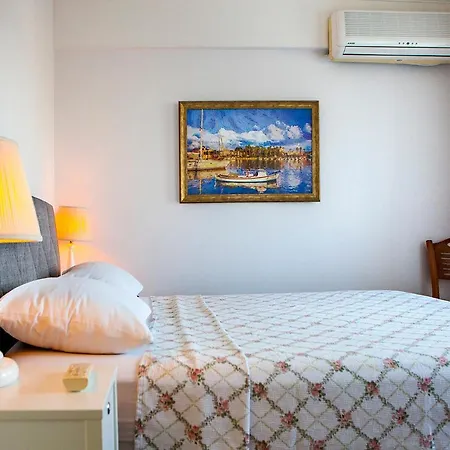 2 Bedroom In Town Center With Sea View Datça